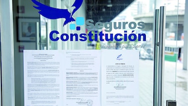 Denuncia contra Seguros Constitución