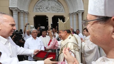 Iglesia San Francisco de Asís reabre sus puertas el día de su consagración