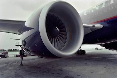 Autoridad de aviación de Estados unidos investiga el incidente del Boeing 777