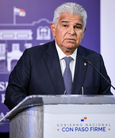 ¿Por qué el presidente Mulino destituyó al director del Ifarhu?