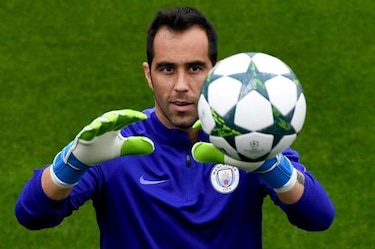 Bravo regresa a la selección de Chile para eliminatorias