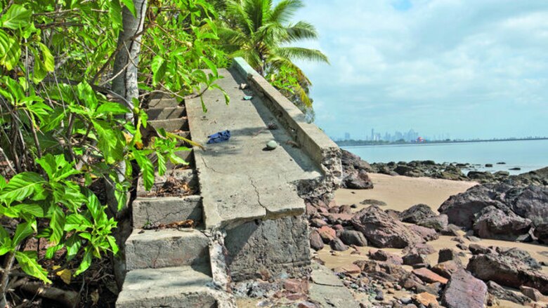 El hospital de Palo Seco en ruinas