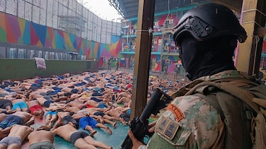 Qué se sabe de Los Choneros y Los Lobos, las bandas de Ecuador que Estados Unidos declaró organizaciones terroristas