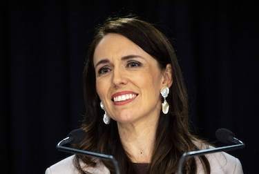 Brote de Covid-19 en Nueva Zelanda obliga a primera ministra a aplazar boda