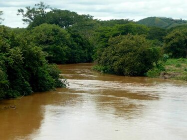 Este jueves es la audiencia por la contaminación del río La Villa