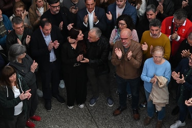 Accidente ferroviario en España: hay 62 desaparecidos y 69 fallecidos