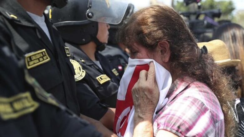 Expresidente de Perú Alan García muere tras dispararse en la cabeza