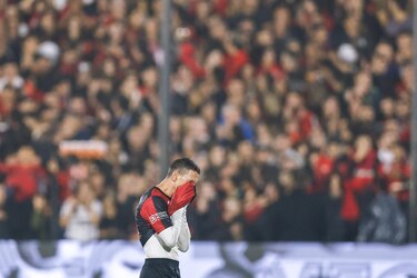 Maxi Rodríguez tuvo su colosal despedida en Rosario con Messi como invitado especial