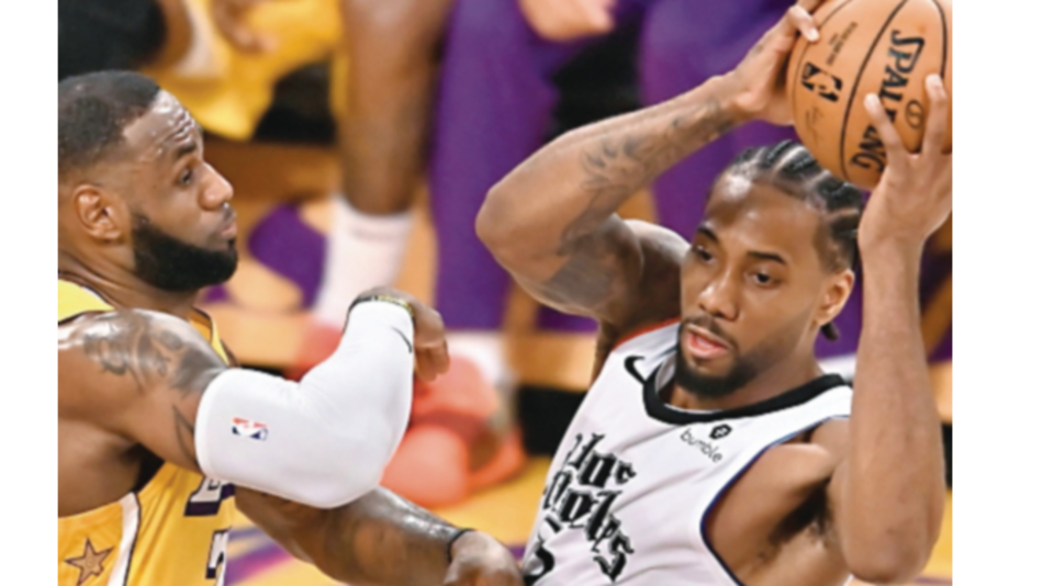 Leonard se crece en triunfo de Clippers