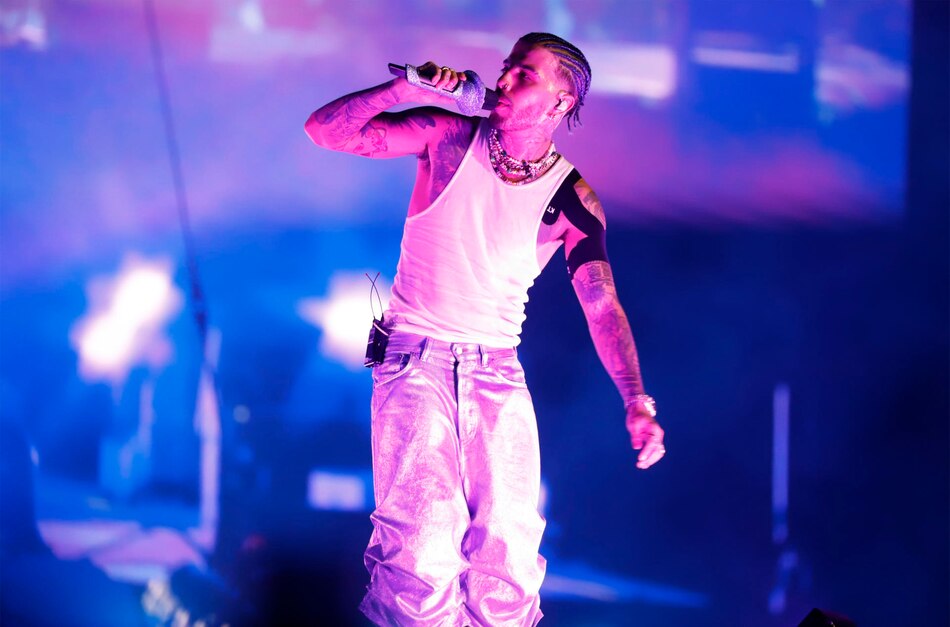 Rauw Alejandro cancela una fiesta en un cayo de Puerto Rico ante posible impacto ambiental