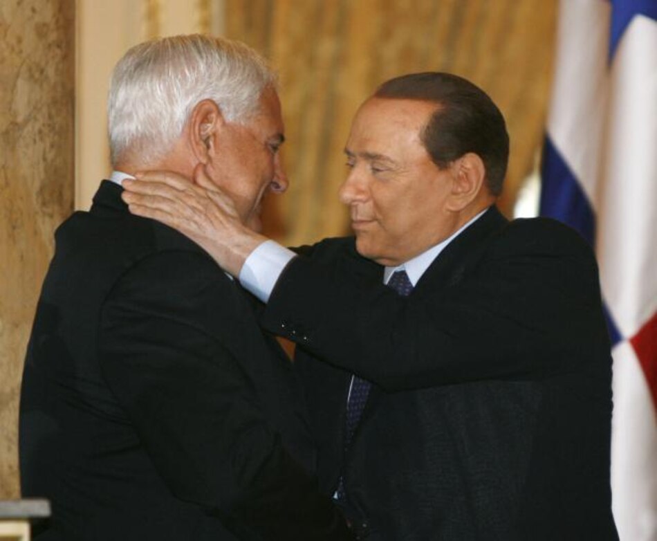 Testigo revela la existencia de supuestos videos de Berlusconi y Martinelli