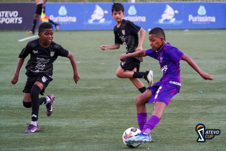 Explosión de goles marca el cierre de la cuarta semana de la Atevo Cup
