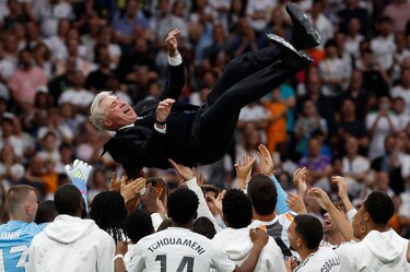 Ancelotti: “Se juega mucho y mal, FIFA y UEFA deben revisar los calendarios”