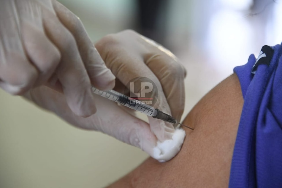 En cinco días se aplican al menos 300 mil dosis en vacunación por barrido