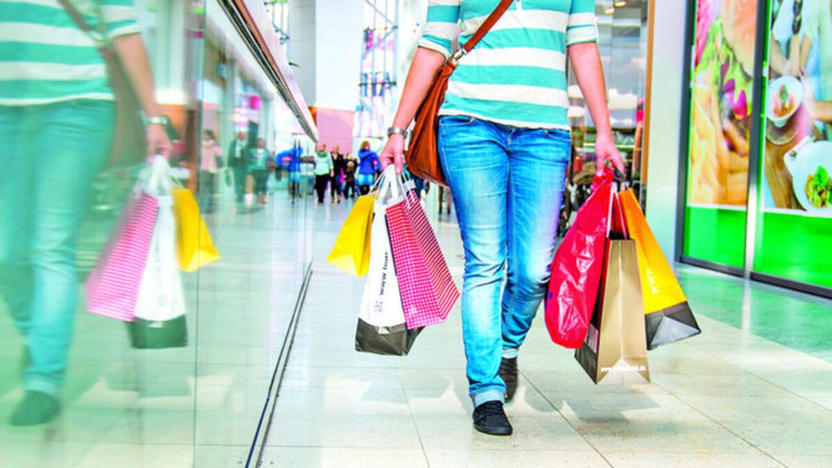 De compras con la tarjeta del club