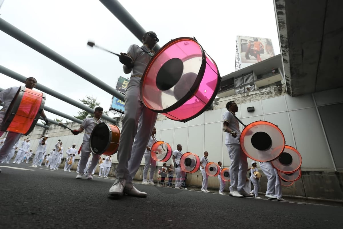 Un desfile anual de Bandas Independientes