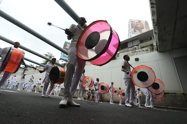 Un desfile anual de Bandas Independientes