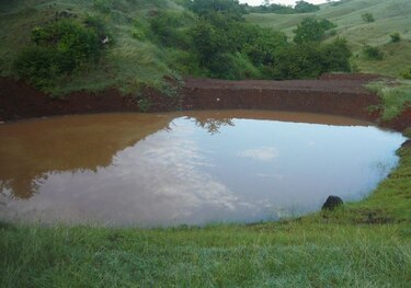 Construyen más de 500 abrevaderos para almacenar agua en Azuero