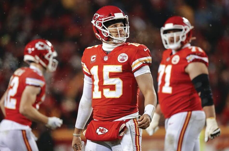 Mahomes, de Chiefs, es nombrado jugador más valioso de NFL