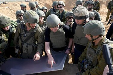 Netanyahu entra a Gaza por primera vez desde que estalló la guerra con Hamás