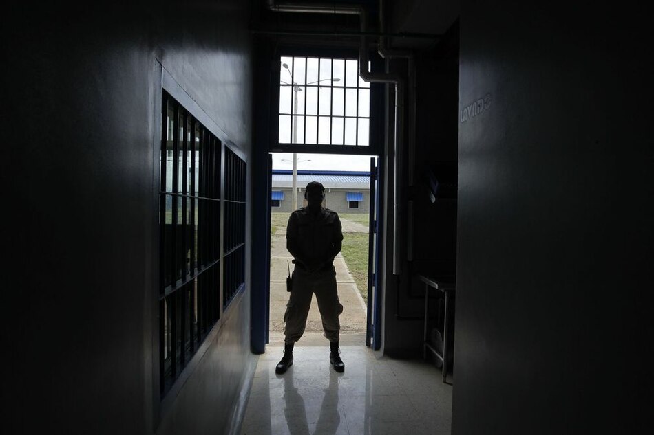 Genaro López en La Nueva Joya: las condiciones de su detención en una celda de máxima seguridad