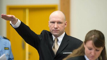 Corte en Noruega: Se violaron derechos del extremista Anders Breivik