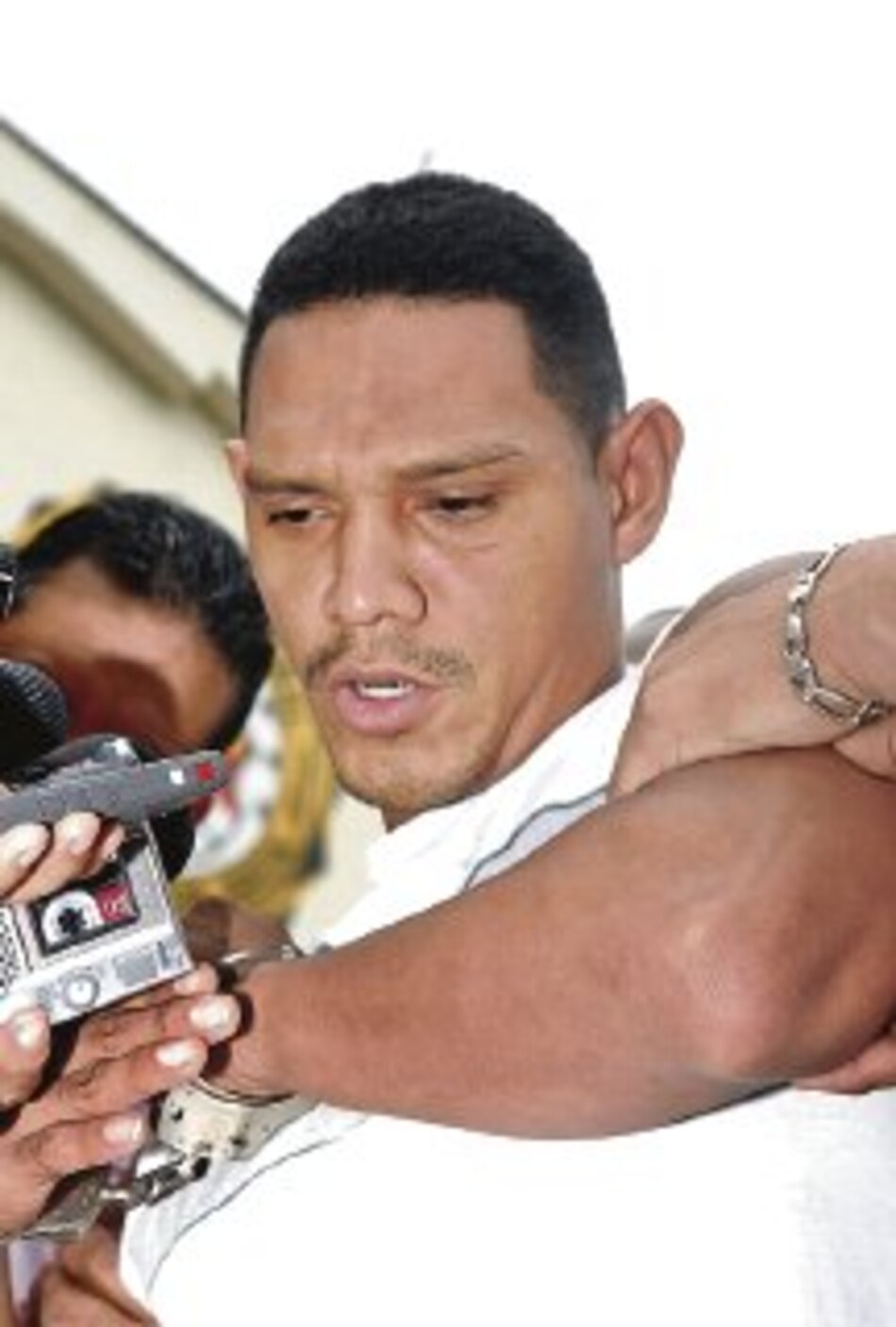 Dejan preso a taxista por complicidad en crimen