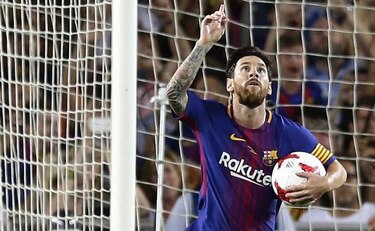 Solidaridad a Cataluña; con abrazo de estrellas deportivas