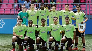 AIP y La Salle dominan la fecha de la Liga 10
