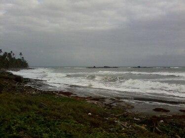 Sinaproc mantiene vigilancia por vientos intensificados y oleaje moderado en el Caribe panameño