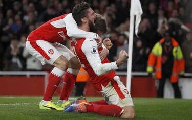 Chelsea golea a Bournemouth y se afianza en la cima