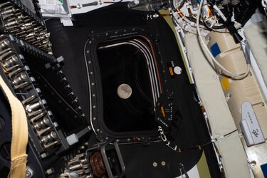 Astronauta del Apolo 16 envía mensaje a misión Artemis II