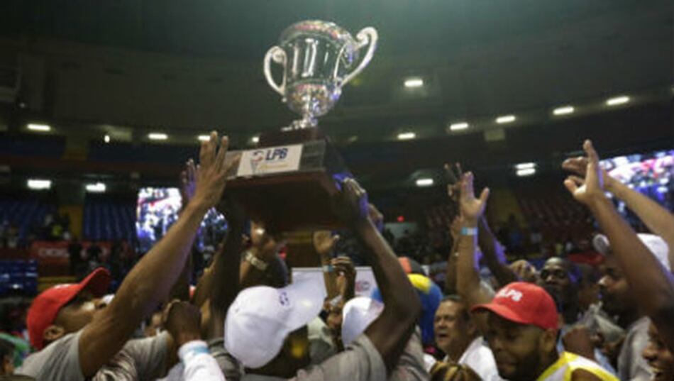 Correcaminos de Colón, campeones de la LPB