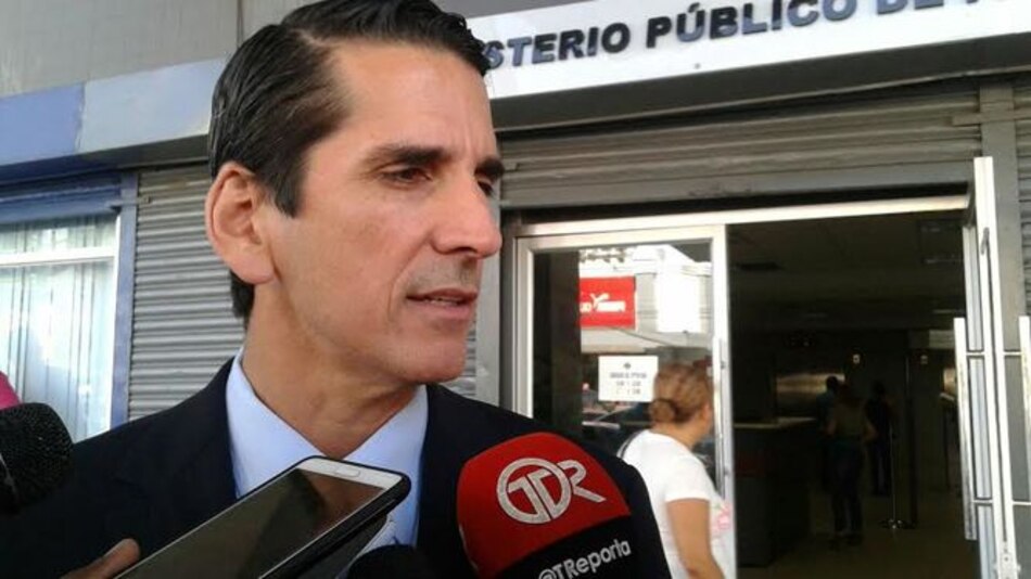 Rómulo Roux rinde declaración jurada en caso de radares