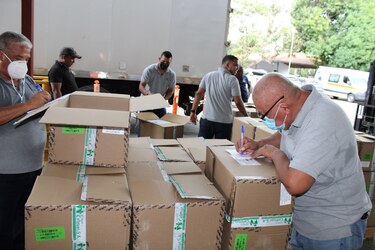 Colegio Nacional de Farmacéuticos: ‘si no hay confianza, que se abra un concurso para designar un nuevo director de Farmacia y Drogas’