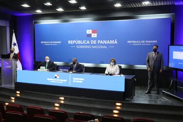 Ministro Sucre anuncia nuevos horarios de toque de queda y para acudir a playas y ríos