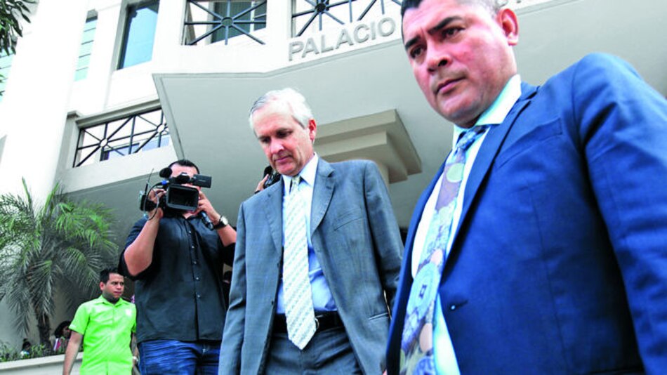 Gobierno demanda ante la Corte contrato entre el MOP y Telespazio