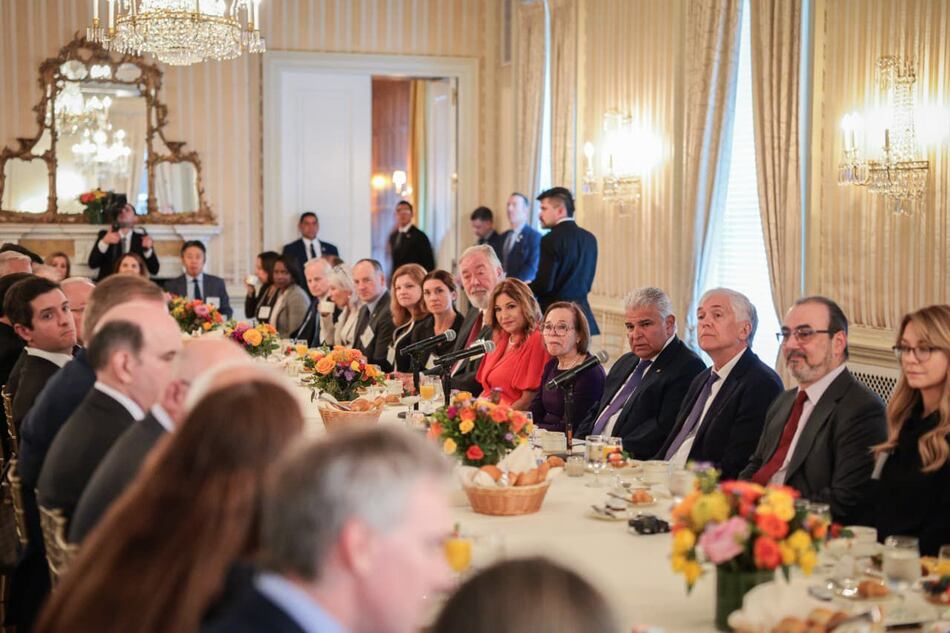 Apple, Google, Pfizer, ExxonMobil y Amazon miran a Panamá por megaproyectos de $30 mil millones