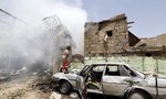 Barcos iraníes que iban a Yemen huyen de buques estadounidenses