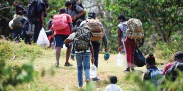 Migración y vacunas, en la agenda de la canciller Mouynes