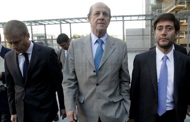 Investigan a empresarios por corrupción en Chile