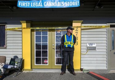 Estado de Washington inicia venta de marihuana para fines recreativos