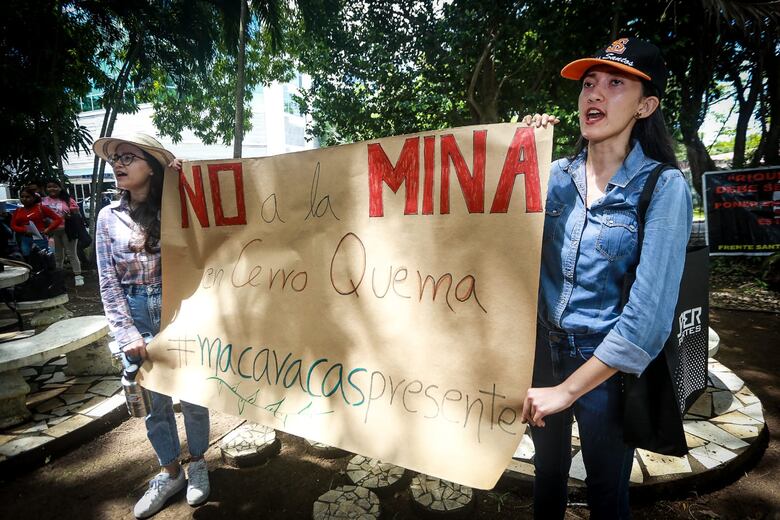 El inexplicable contrato mensual con Minera Cerro Quema, S.A.