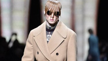 La semana de la moda de Milán se apunta a la tendencia de los desfiles mixtos