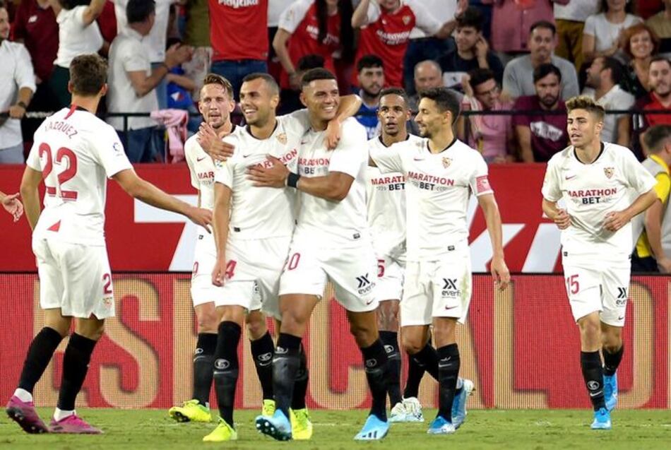 Sevilla vuelve a respirar con victoria