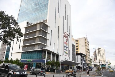 $3.8 millones para alquilar oficinas del Ministerio de Cultura en Vía España