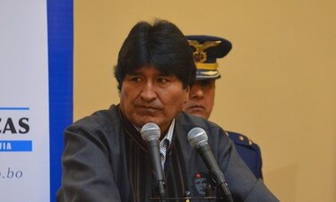 Partido de Evo Morales busca cambiar la constitución para lograr cuarta reelección