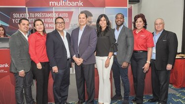 Multibank se hizo presente nuevamente en el Panamá Motor Show