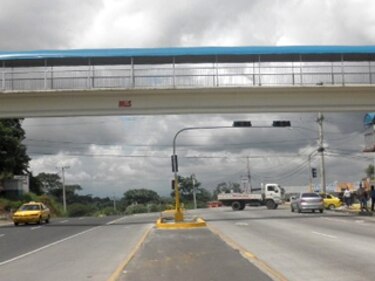 Instalan semáforos en puntos clave de Arraiján
