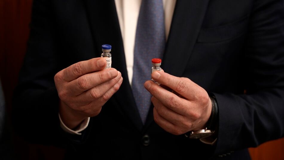 Papa Francisco pide que las vacunas contra el coronavirus sean accesibles a todos